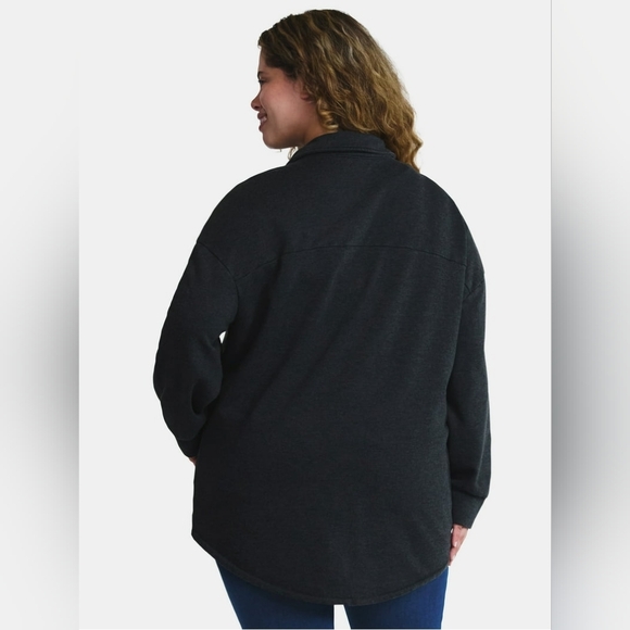Terra & Sky Women's Plus Knit Shacket - Picture 2 of 5